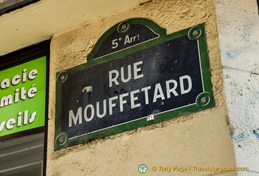 Rue Mouffetard street sign